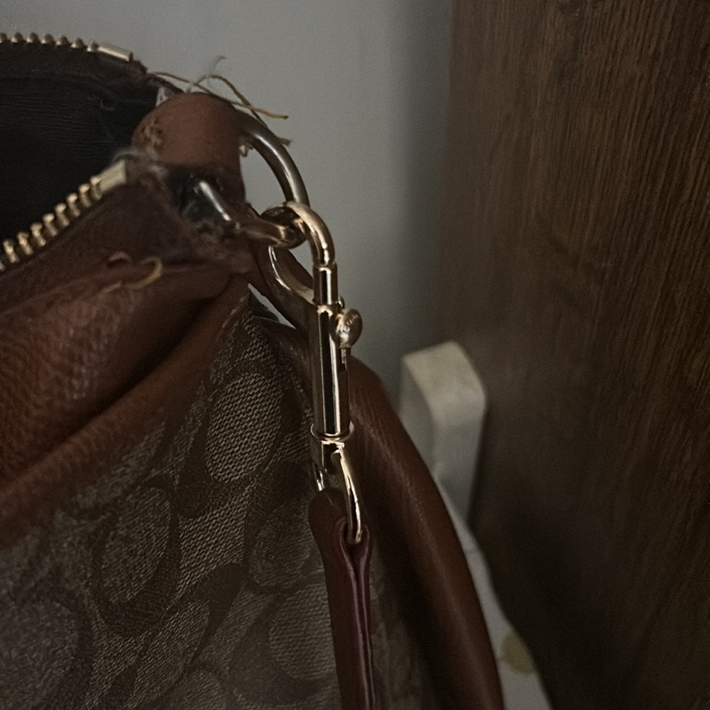 Coach Handbag - Picture 10 of 11